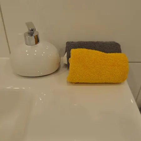 Apartmán 2-zimmer Mit Terrasse, Fernblick, Natur, Ruhig -