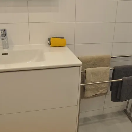 Apartmán 2-zimmer Mit Terrasse, Fernblick, Natur, Ruhig - *