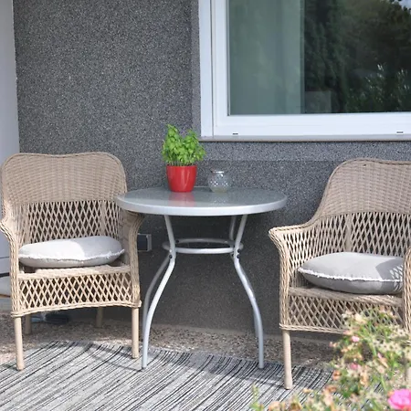 2-zimmer Mit Terrasse, Fernblick, Natur, Ruhig - Apartmán