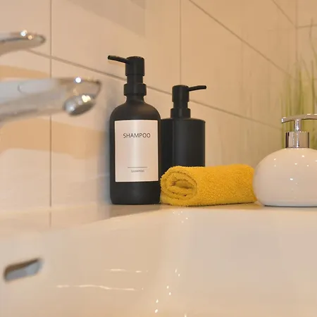 Apartmán 2-zimmer Mit Terrasse, Fernblick, Natur, Ruhig - *