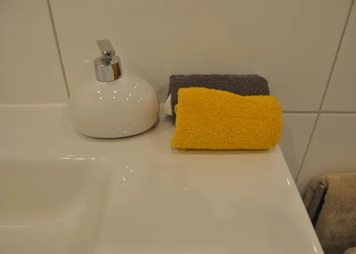 Apartman 2-zimmer Mit Terrasse, Fernblick, Natur, Ruhig -